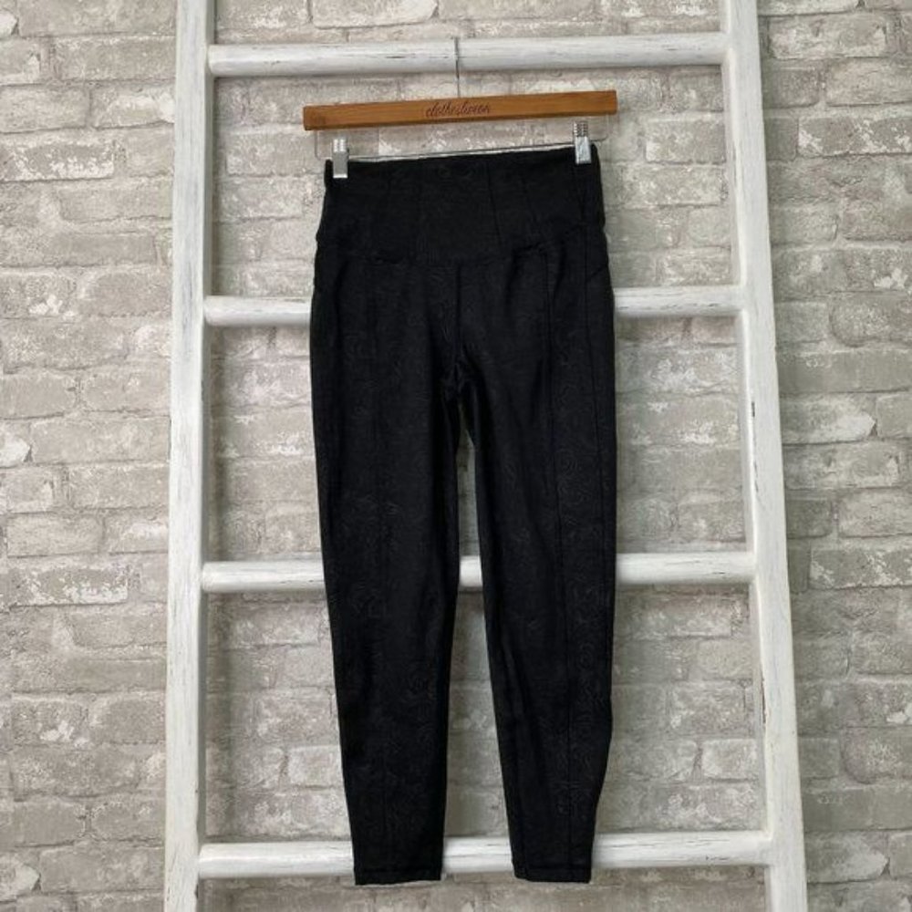 Free People Movement Enlightened Hybrid Leggings Black Size Small